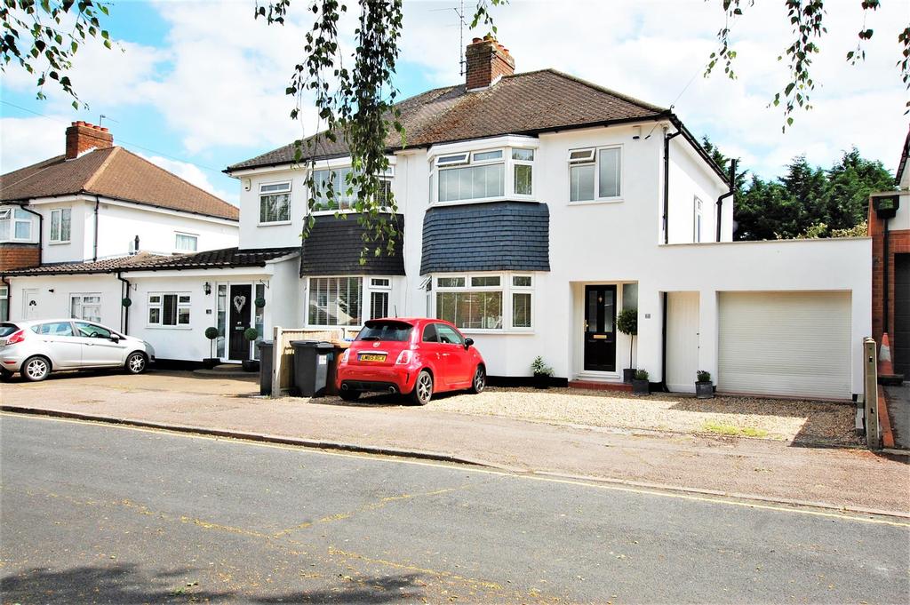 Bramble Road, Ellenbrook 4 bed semidetached house £600,000