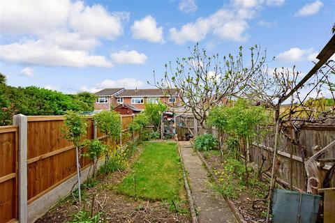 6 Alberta Walk, Worthing, BN13 2SG