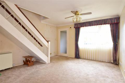 6 Alberta Walk, Worthing, BN13 2SG
