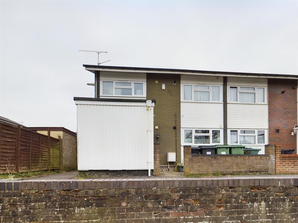 Millard Close, Basingstoke 1 bed £140,000