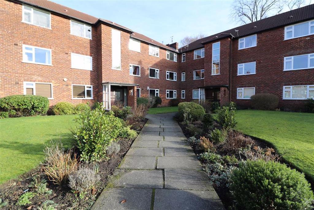 Woodlawn Court, Whalley Range, Manchester, M16 2 bed apartment £199,000