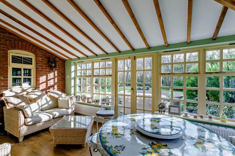 Chapel House Brigg Road, South Kelsey, Market Rasen, LN7 6PQ