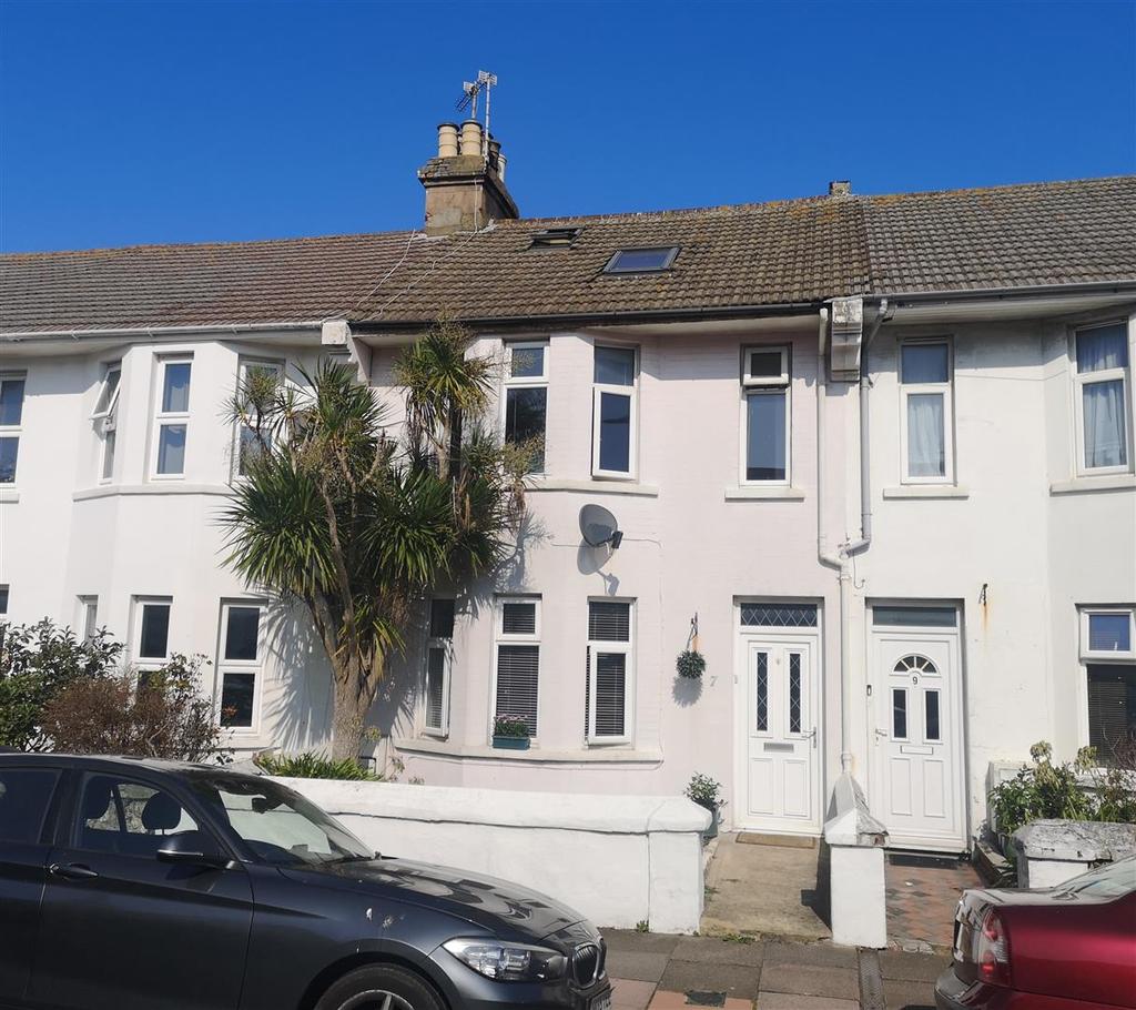 Beach Road, Eastbourne 4 bed terraced house £340,000