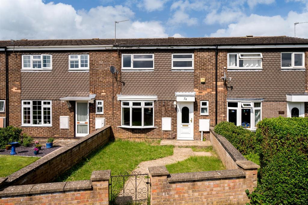 Lomond Road, Hemel Hempstead 3 bed terraced house £325,000