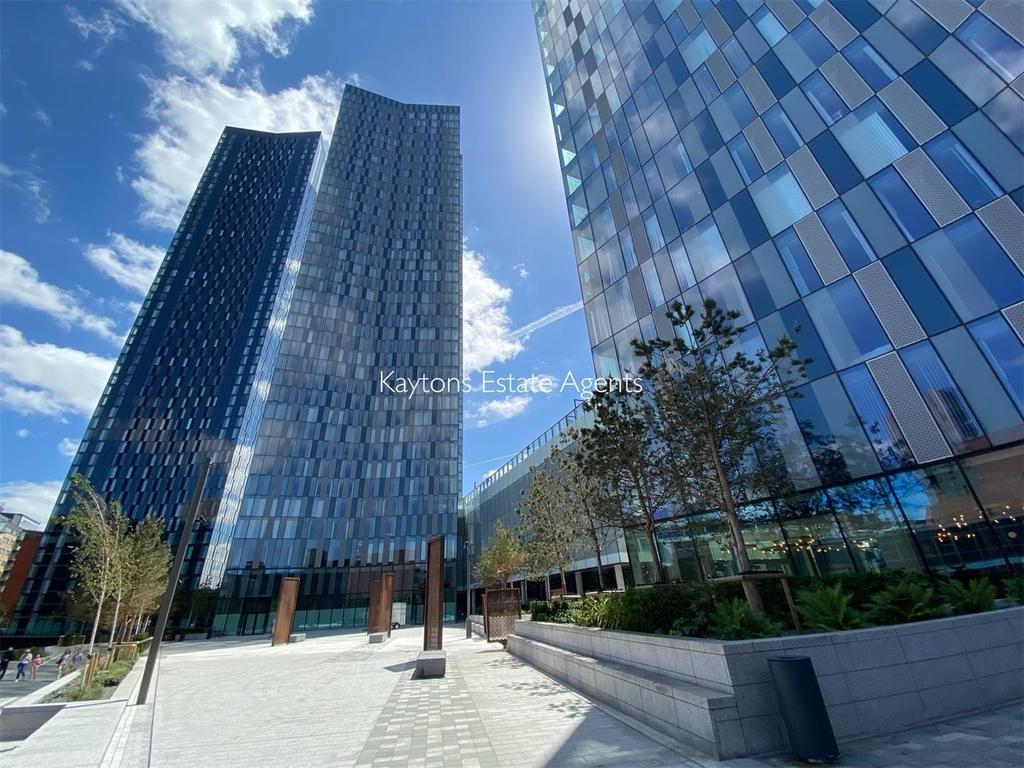 Deansgate Square (East Tower) Owen... 2 bed apartment £1,850 pcm (£427 pw)