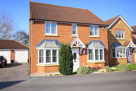 37 Farnham Drive, Darlington, DL3 0RS