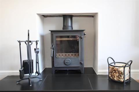 11 The Meadows, Ingrave, Brentwood, CM13 3RL