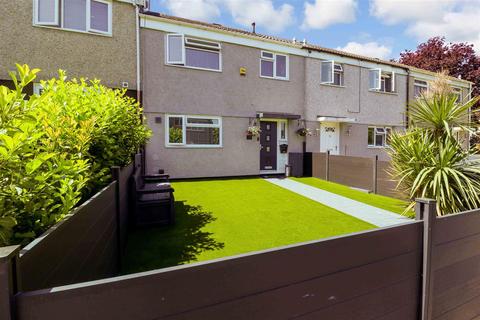 119 Fennells, Harlow, CM19 4RP
