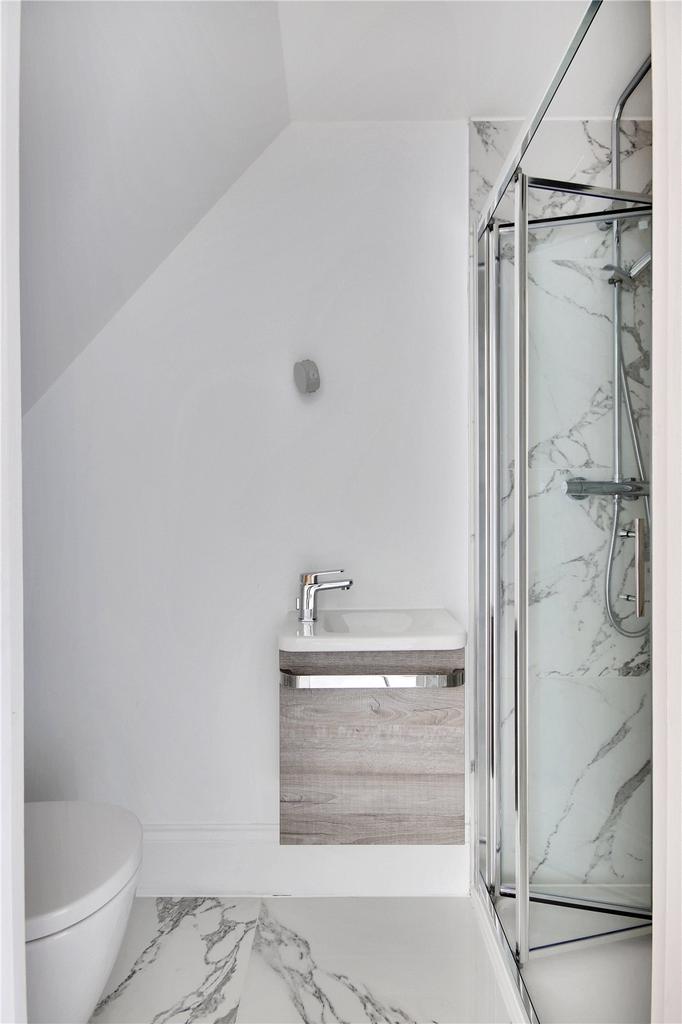 Bedroom 3 Ensuite