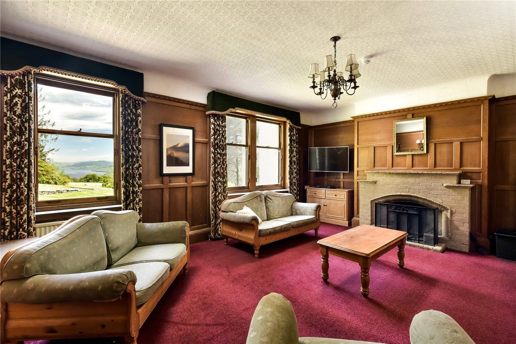 Barratt Lounge
