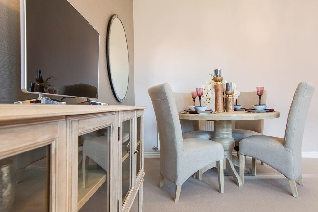 Dining area perfect for entertaining