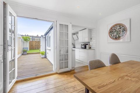 5 Queens Road, Chislehurst, BR7 5AZ