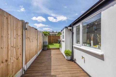5 Queens Road, Chislehurst, BR7 5AZ