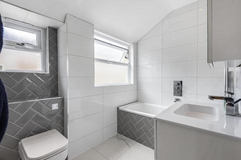 5 Queens Road, Chislehurst, BR7 5AZ