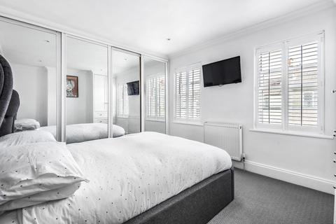 5 Queens Road, Chislehurst, BR7 5AZ