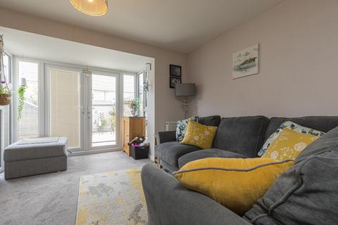 39 Burrfields Road, Chapel En Le Frith, High Peak, SK23 0JW