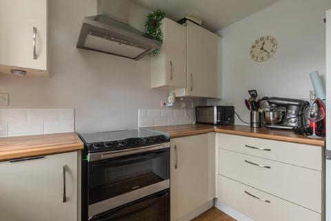 39 Burrfields Road, Chapel En Le Frith, High Peak, SK23 0JW