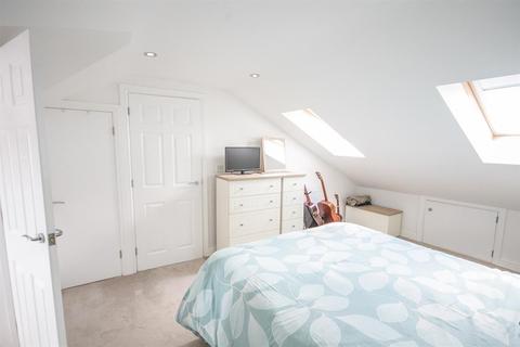 39 Langley Crescent, Bristol, BS3 2RE
