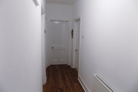 2 bedroom flat to rent, 1 Sir Michael Place, Flat 2/2, Greenock, PA15 1PG