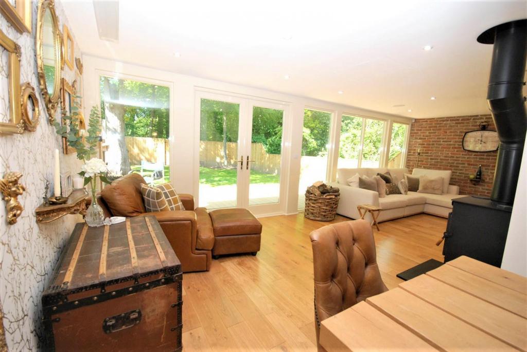 Dining Area / Family