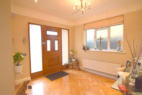 14 Cavendish Road, New Malden, KT3 6DE
