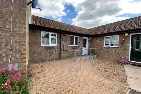 4 Chedworth Close, Northampton, NN3 5HW