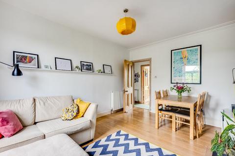 8, Ravensbourne House Arlington Road, Twickenham, TW1 2AX