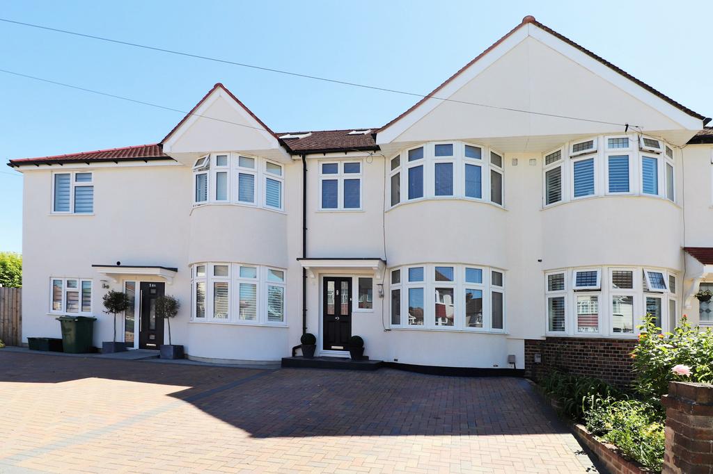 Mornington Avenue, Bromley, BR1 4 bed terraced house £625,000