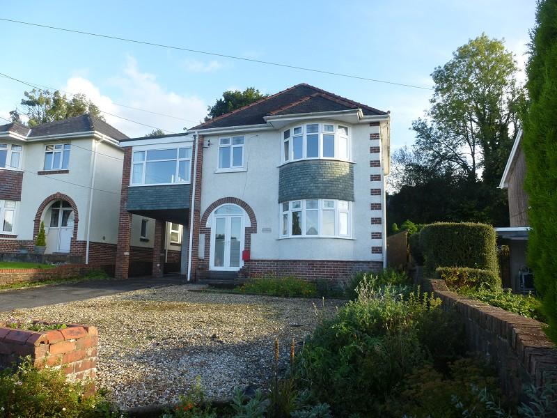 Pontamman Road, Ammanford, Carmarthenshire. 4 bed detached house £255,000