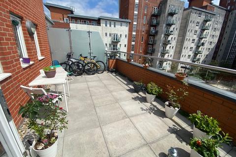 1 bedroom flat to rent, Oceana Boulevard, Lower Canal Walk, Southampton, SO14