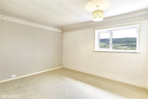 21 Dirker Drive, Marsden, Huddersfield, HD7 6AP