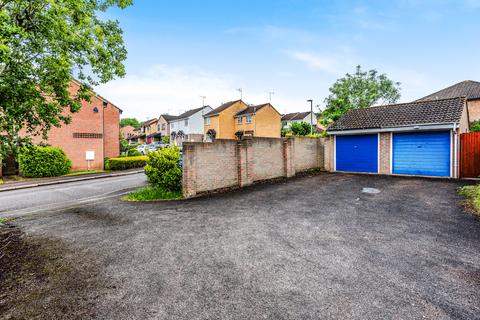 37 Swallow Way, Wokingham, RG41 3TQ