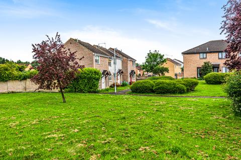 37 Swallow Way, Wokingham, RG41 3TQ