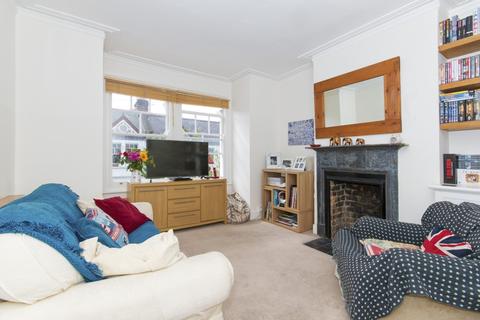 16b Treport Street, London, SW18 2BP