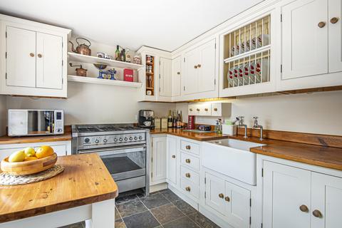 4 Coach Lane, Faringdon, SN7 8AB