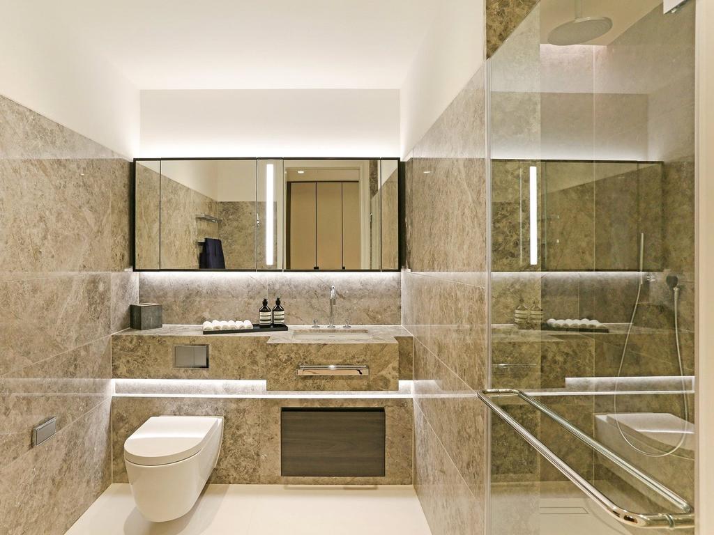 Westminster, Wc2a