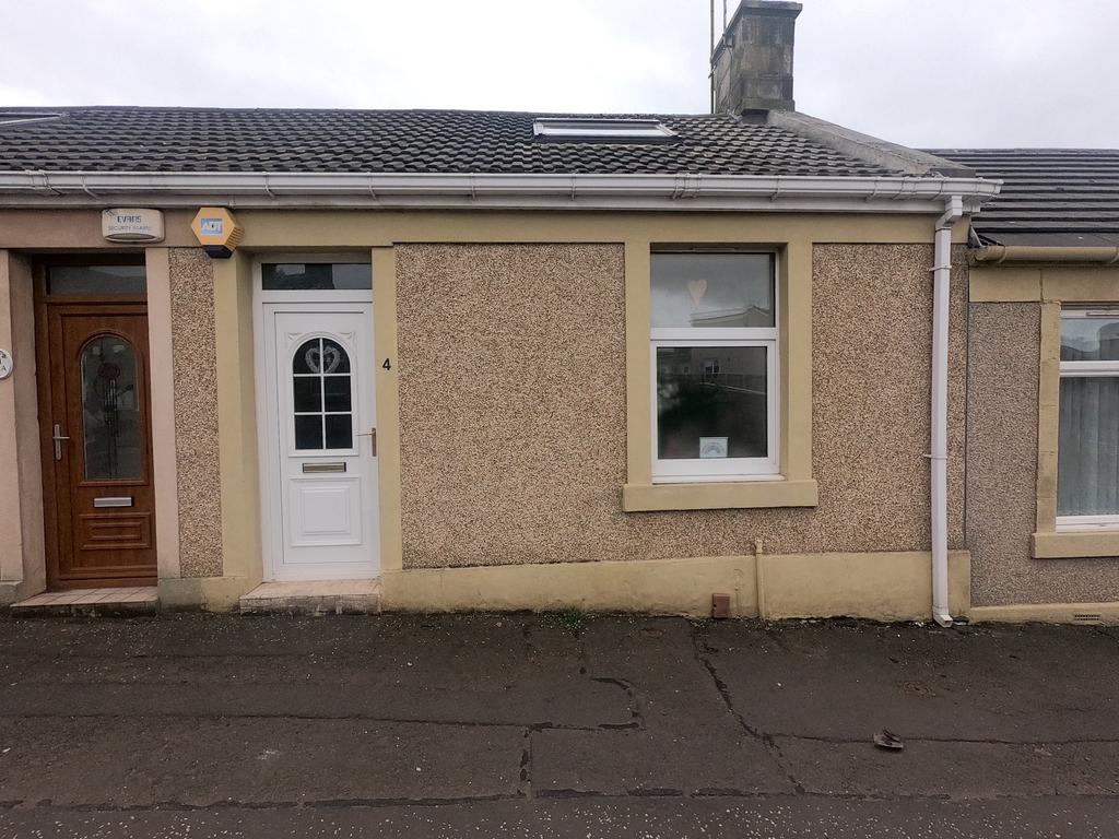 HILL STREET, LARKHALL ML9 2 bed terraced house £110,000
