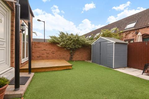 47 Capstan Way, London, SE16 5HH