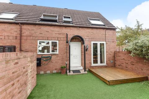 47 Capstan Way, London, SE16 5HH