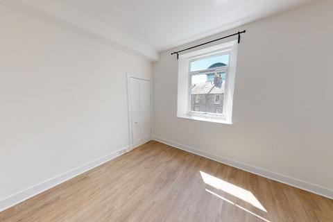 2 bedroom flat to rent, Hollybank Place, City Centre, Aberdeen, AB11