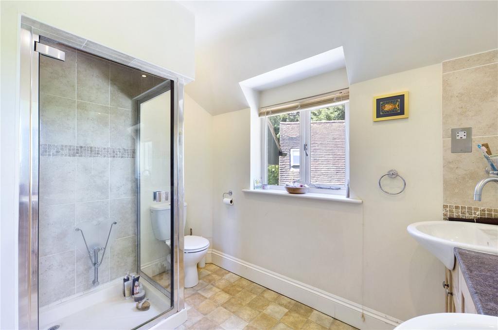 Master En-Suite