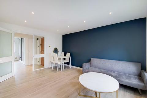 36 Regent Square, London, E3 3HQ