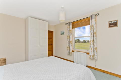28 Bowyett, Torphichen, Bathgate, EH48 4LZ