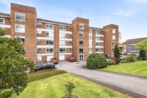 6, Southbury Lawn Road, Guildford, GU2 4DD