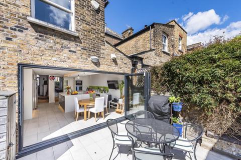 20 Ravenshaw Street, London, NW6 1NN