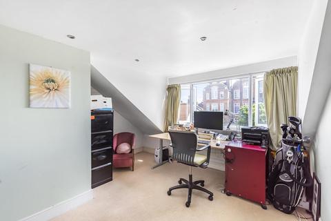 20 Ravenshaw Street, London, NW6 1NN