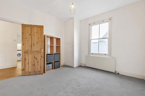 Flat 2, 2b Caxton Road, London, SW19 8SJ