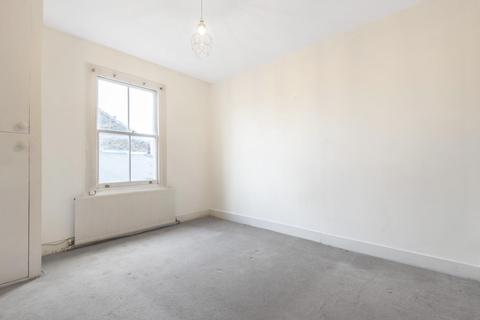 Flat 2, 2b Caxton Road, London, SW19 8SJ