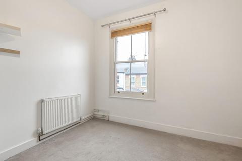 Flat 2, 2b Caxton Road, London, SW19 8SJ