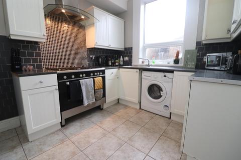48 Highfield Road, Darwen, BB3 2DN